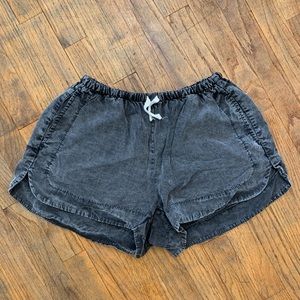 Brandy Melville drawstring shorts